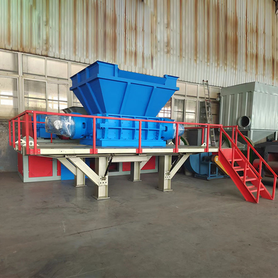 Máquina de trituração de ferro e sucata de aço de 110kW para trituração de dois eixos