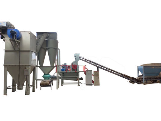 Moinho de martelo de madeira totalmente automático Máquina de moagem avançada para matéria-prima transformada C