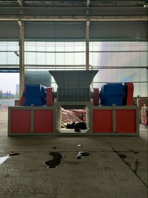 8000 Triturador multifuncional de plástico de madeira de ossos Resíduos domésticos e sucata Triturador de ferro