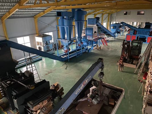 Grande Capacidade 135kw Triturador de Triturador de Madeira Profissional para reciclar resíduos plásticos