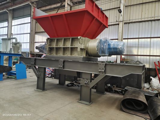 Máquina de trituração de sucata de metal de alta capacidade de caixa de eixo duplo com alto nível de segurança