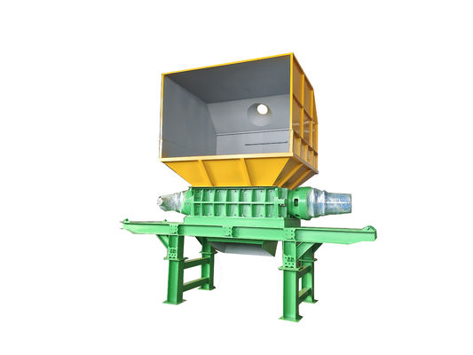 Triturador de eixo duplo de 110kW de potência para trituração de perfis de alumínio de 8000 kg de peso