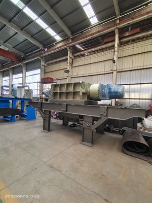 Lojas de materiais de construção 8000KG Shredder de palha de milho para trituração de palha de biomassa